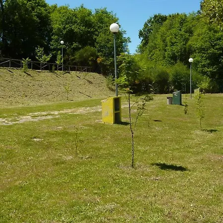 Camping Municipal De *